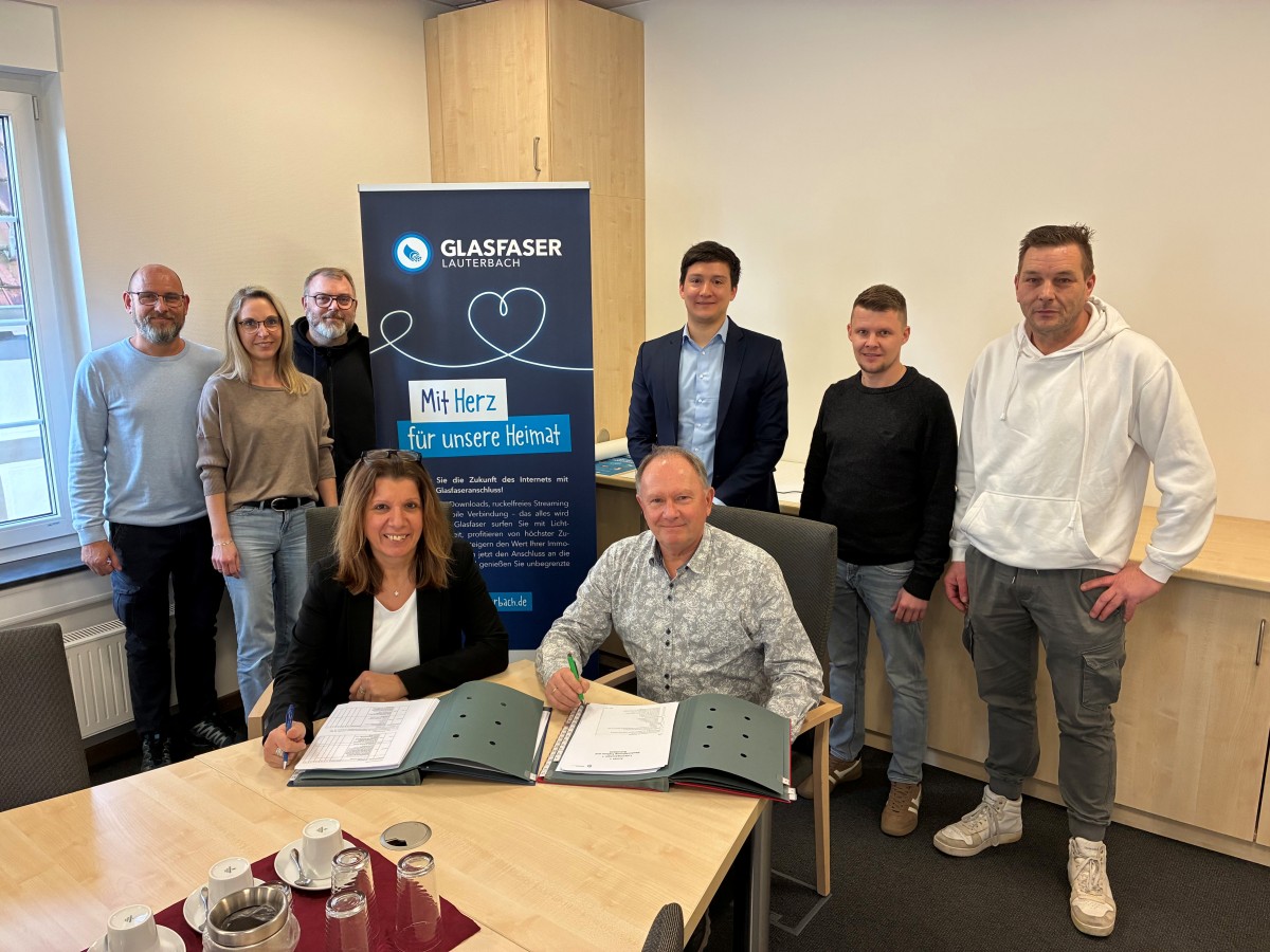 Vertragsunterzeichnung